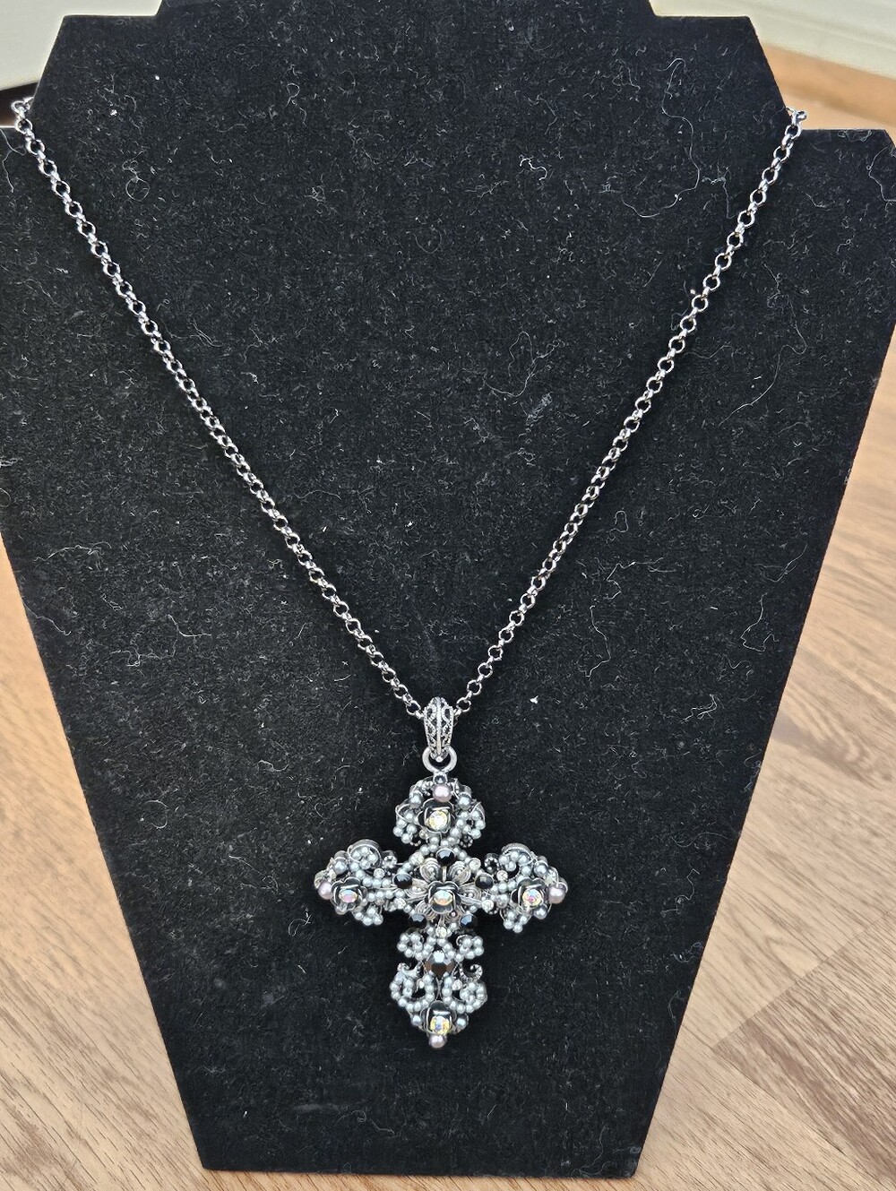 Women's Silver-Tone Cross Pendant Necklace - Sparkling Crystal Accent
